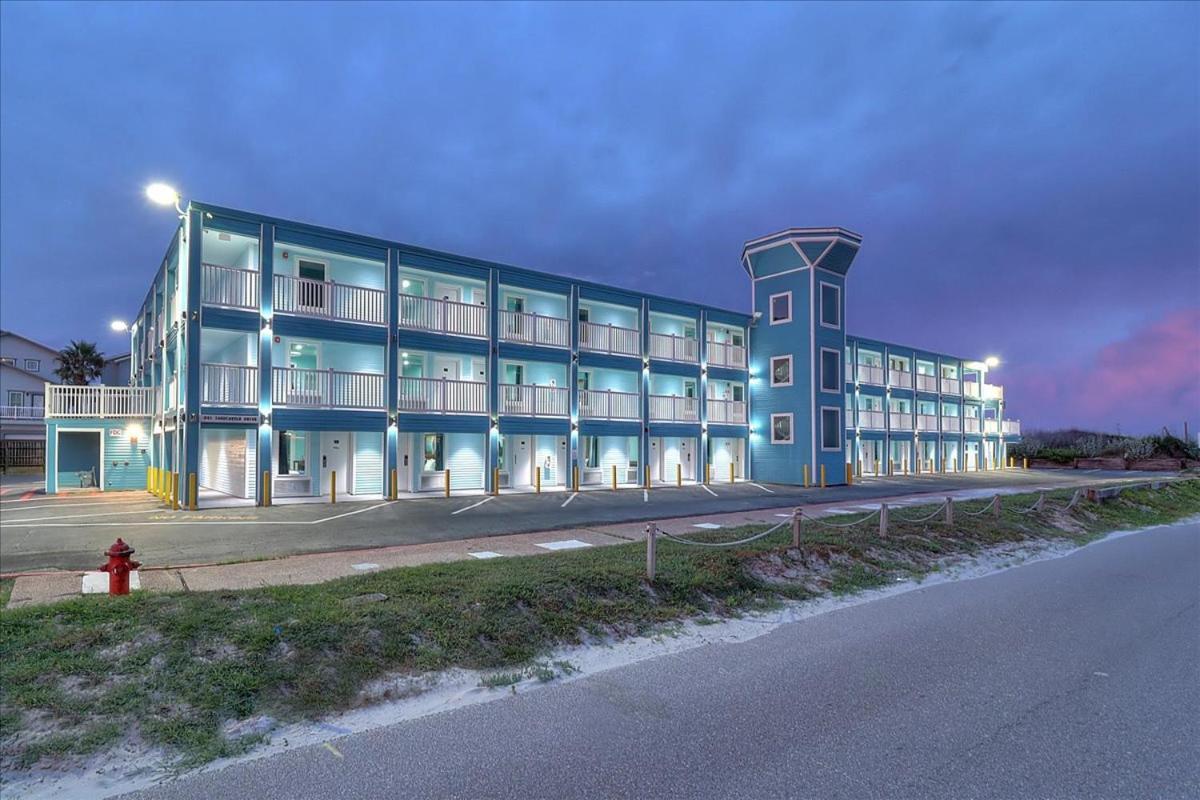 Seaside Boutique Hotel, Waves At Your Doorstep พอร์ท อารานซัส ภายนอก รูปภาพ