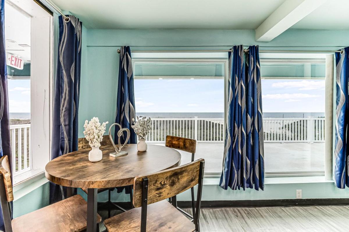 Seaside Boutique Hotel, Waves At Your Doorstep พอร์ท อารานซัส ภายนอก รูปภาพ